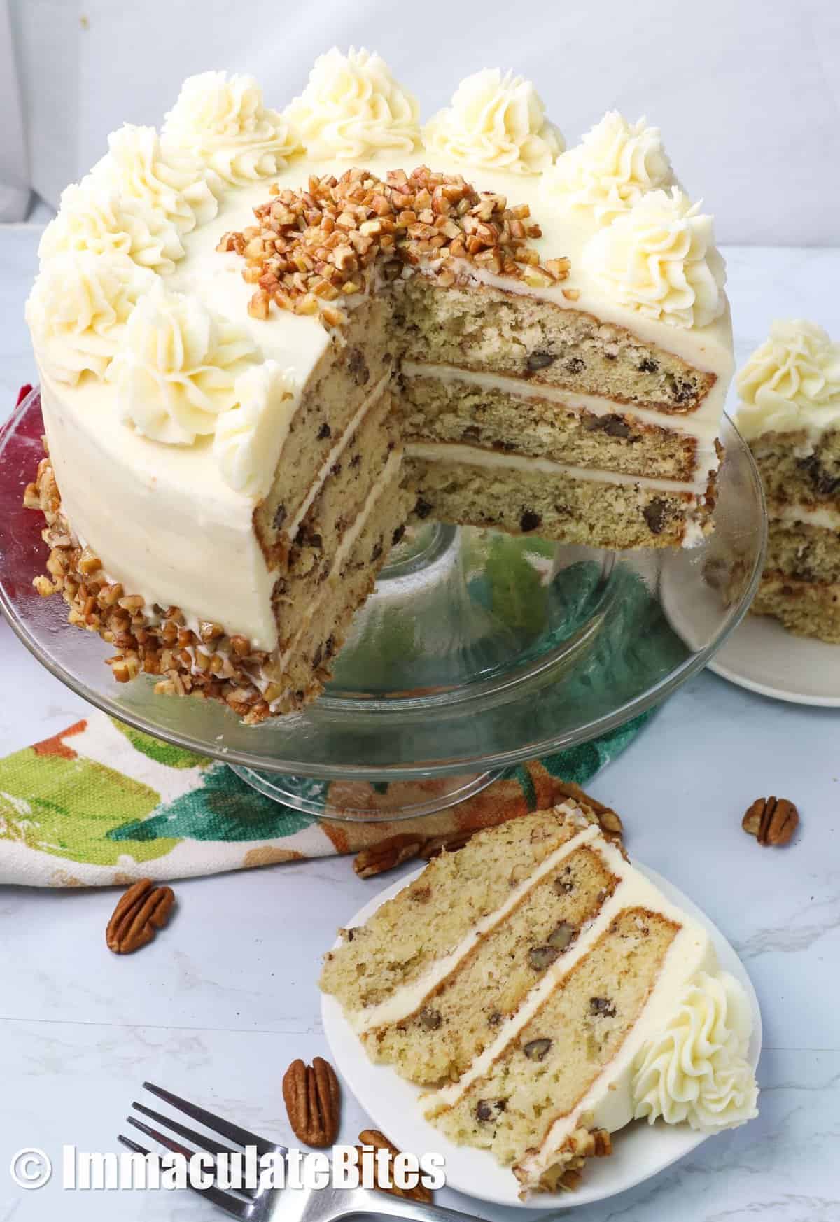 Italian cream cake with two slices served