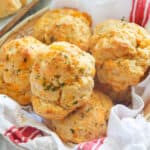 Red Lobster Cheddar Biscuits – Buttery, moist, and tender with a slightly crusty outside