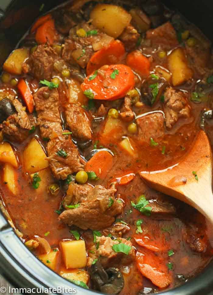 Slow cooker beef stew for southern comfort