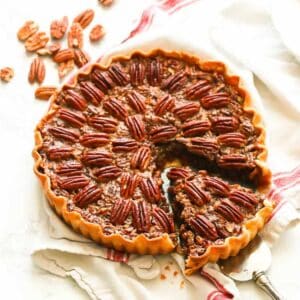 Mouthwatering Pecan Pie