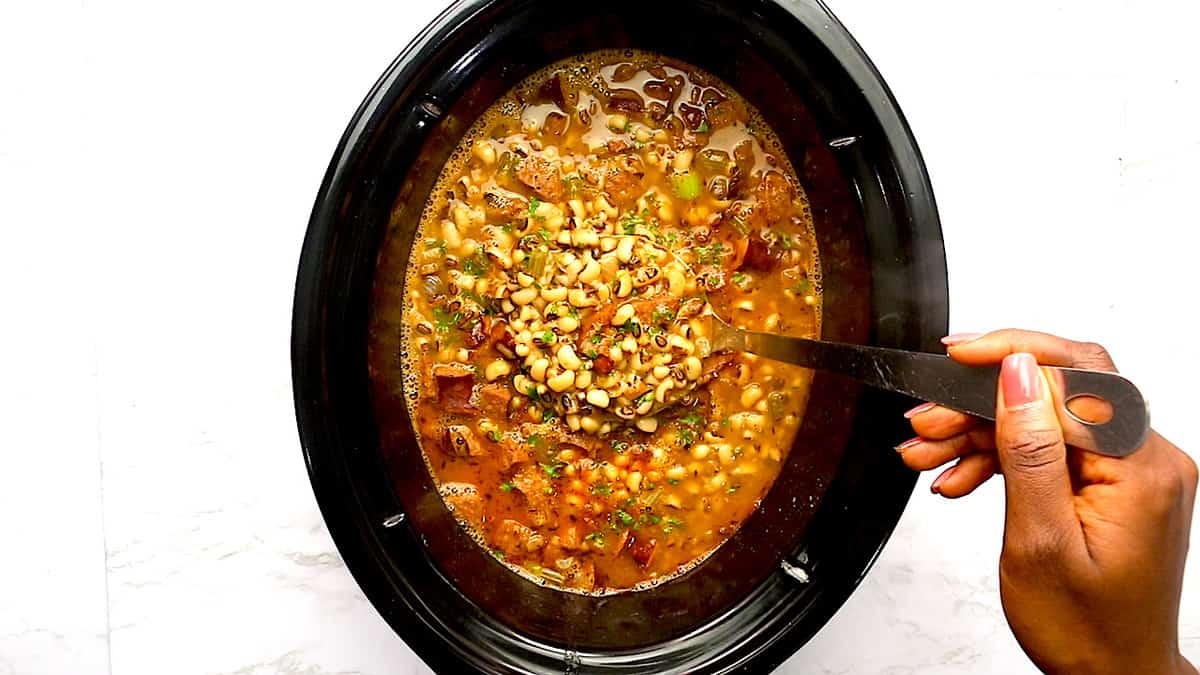 A finished pot of slow-cooker black-eyed peas for the win