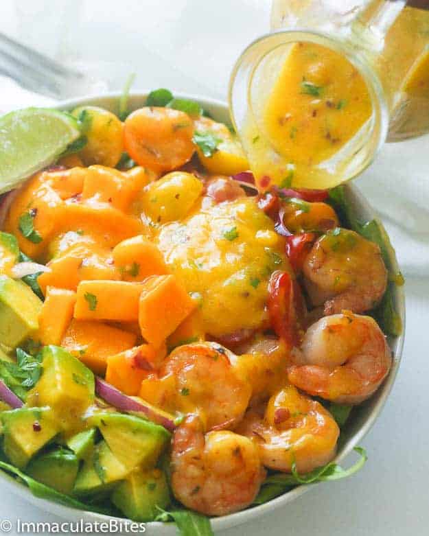 Mango Avocado Shrimp Salad with tasty tropical summer fruits