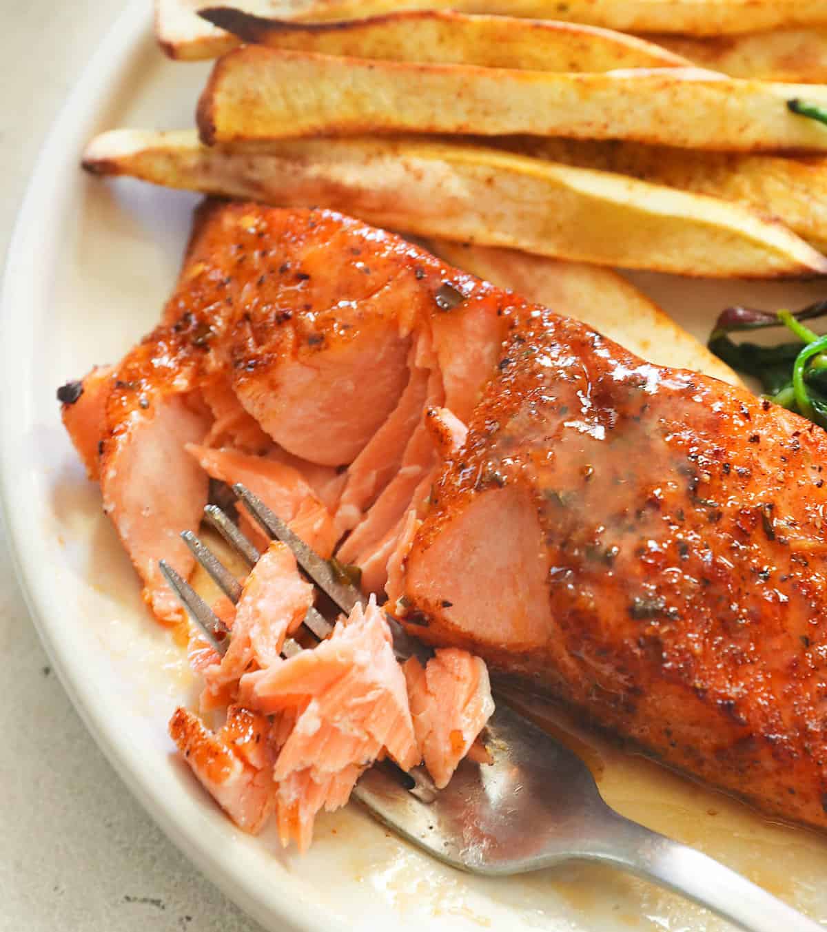 Flaky, melt-in-your-mouth jerk salmon