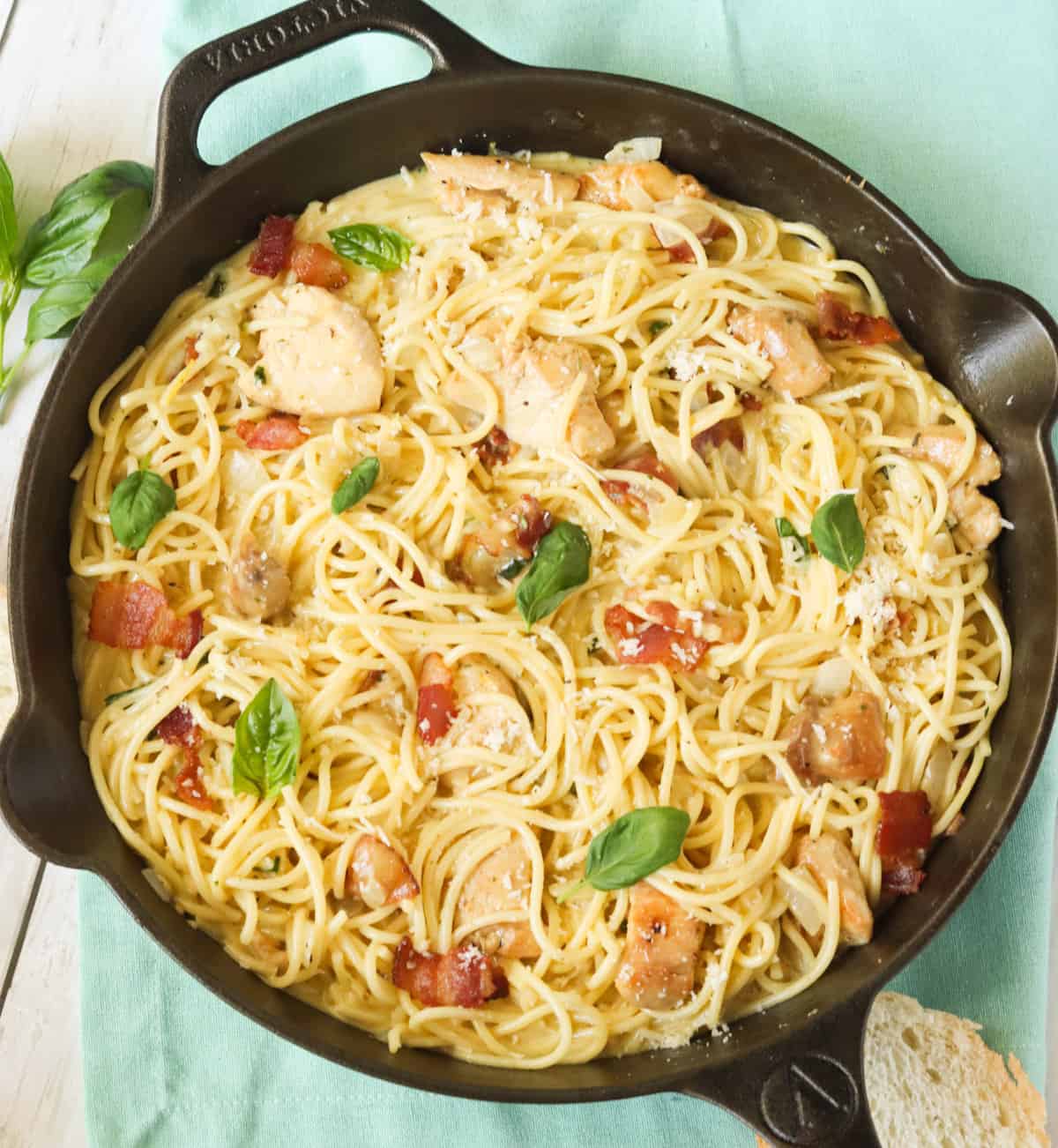 A skillet full of insanely delicious chicken carbonara.