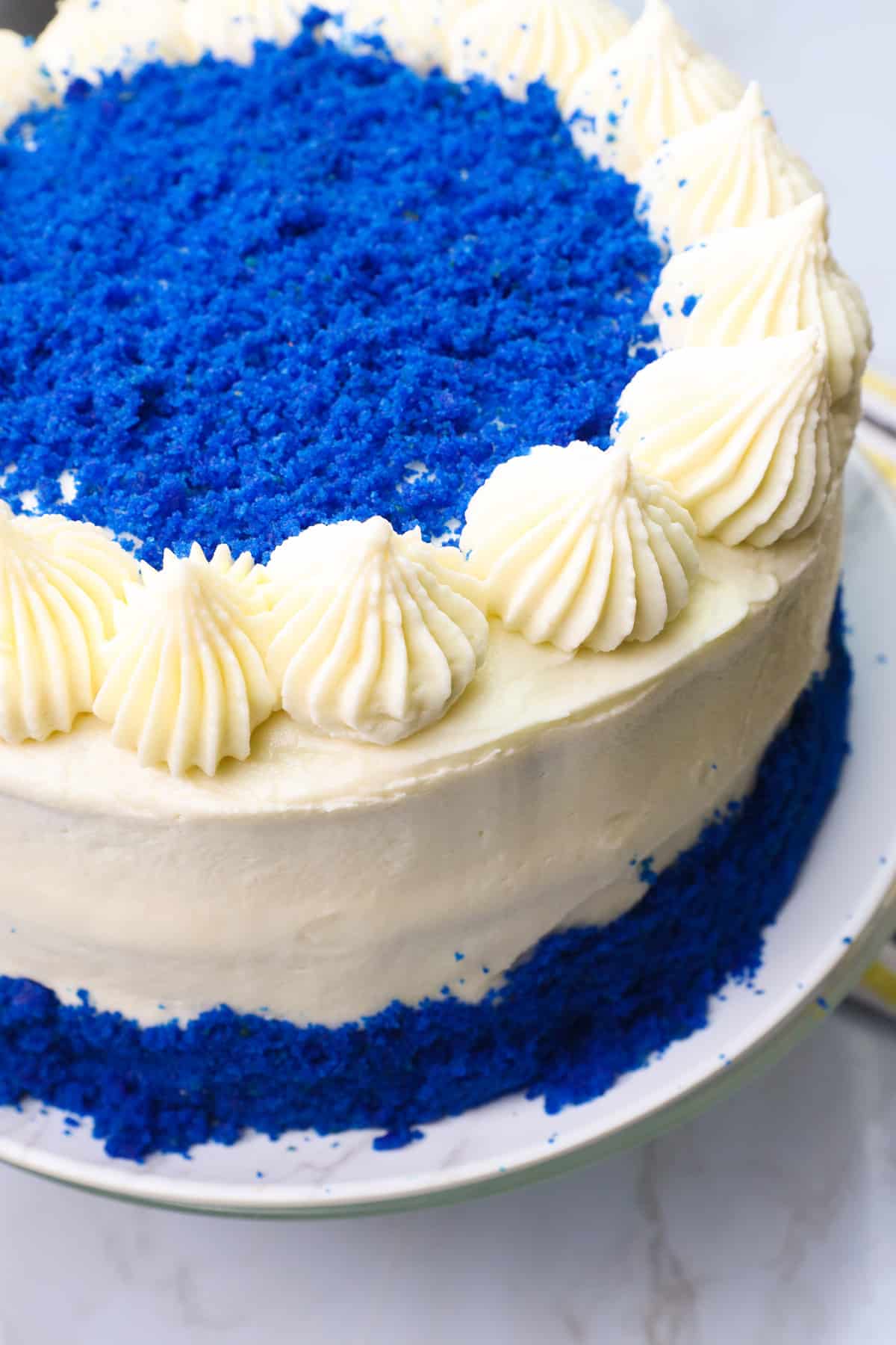 Beautifully finished and surreal blue velvet cake