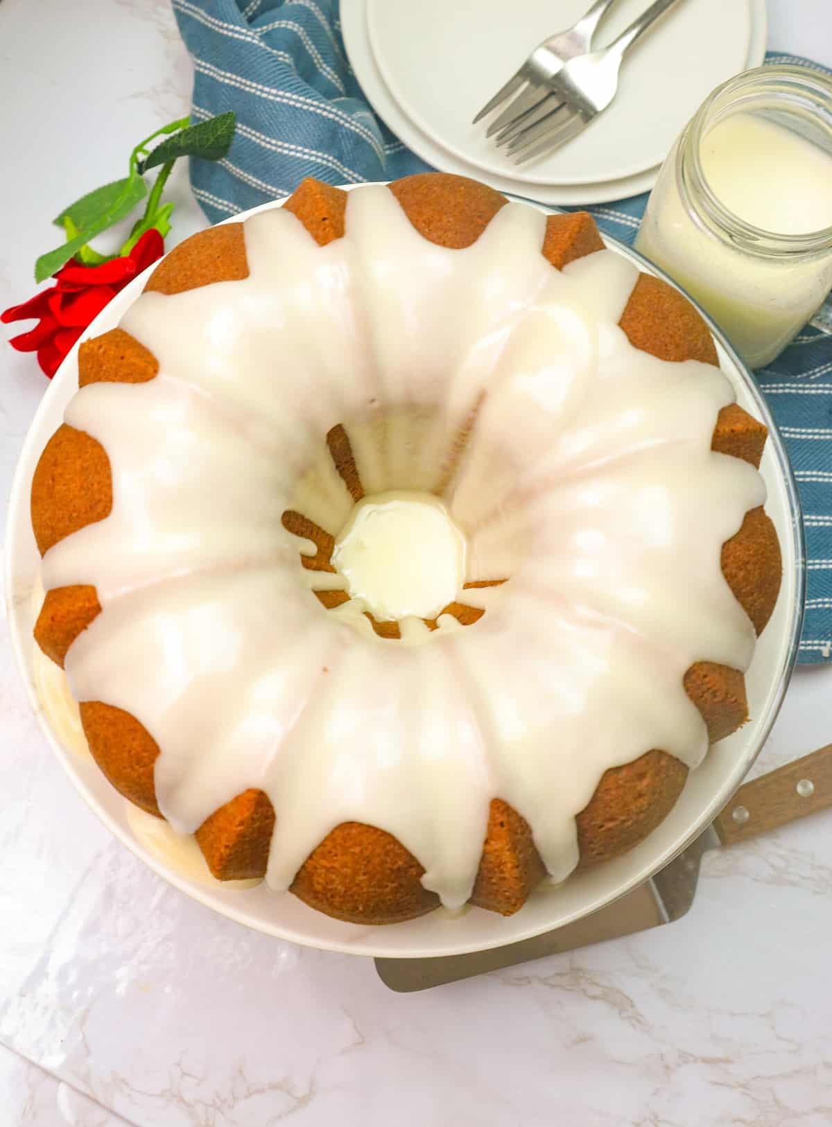 Easy Lemon Bundt Cake Recipe - A Latte Food