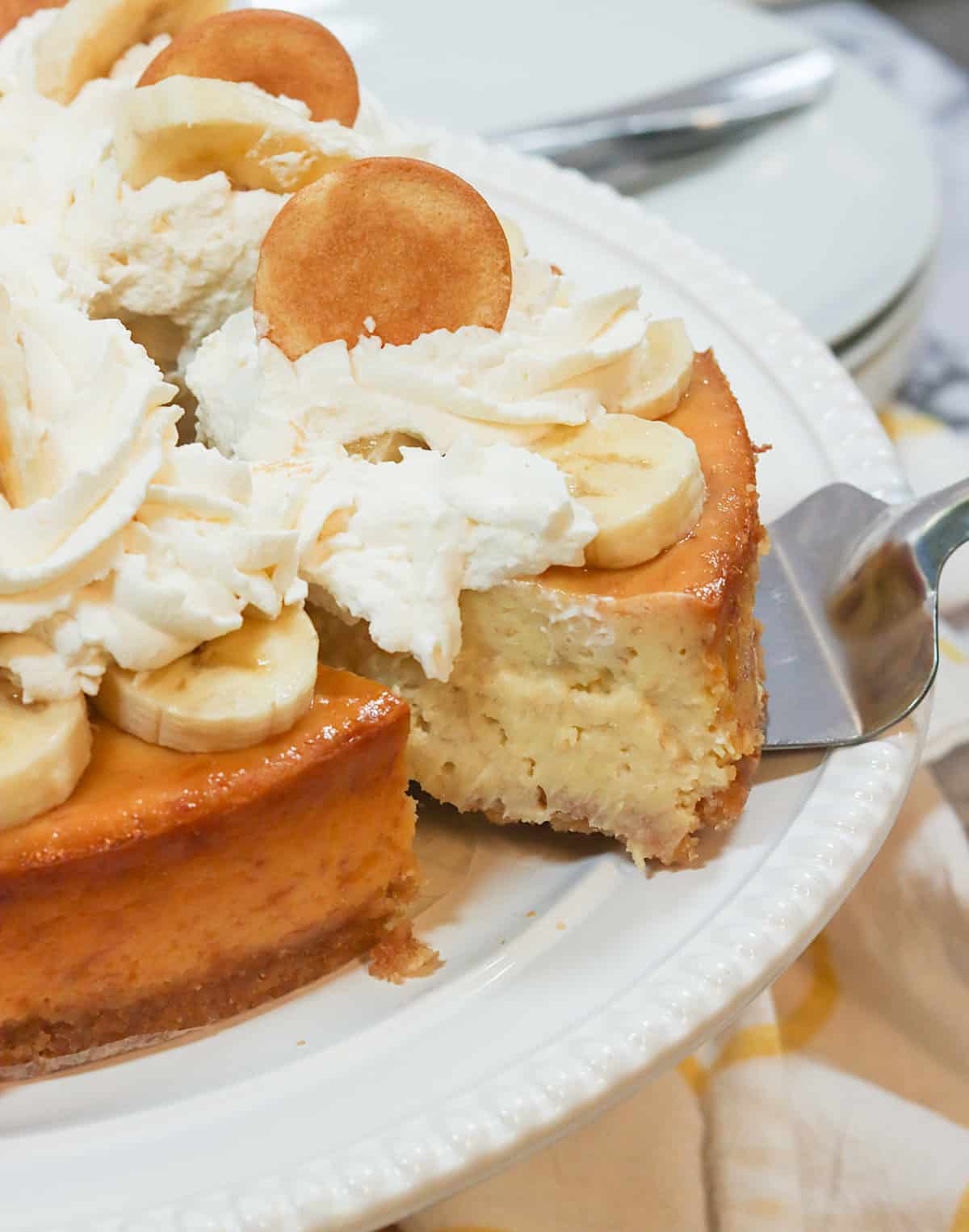 Serving up a slice of insanely good banana pudding cheesecake