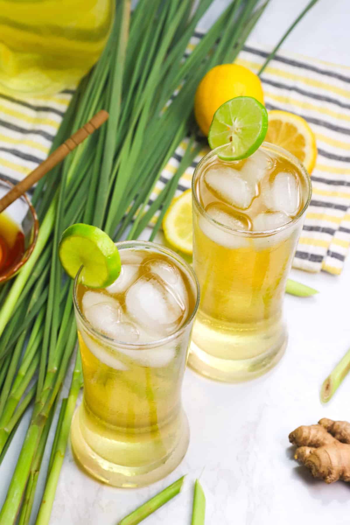 Serving up two ice cold glasses of homemade lemongrass tea