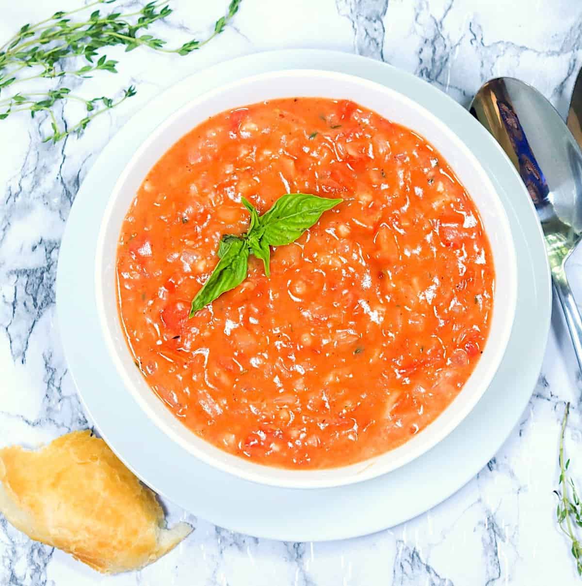 A luscious homemade tomato gravy ready to enjoy