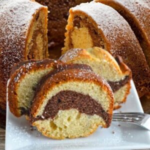How to Make Marble Cake at Home (3)