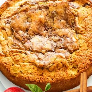 Irresistible Cinnamon Apple Cake