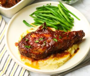 Comfort food Oven BBQ Pork Chops with mashed potatoes and roasted green beans