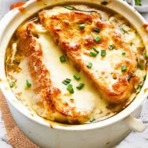 French Onion Soup with Well-Seasoned Broth