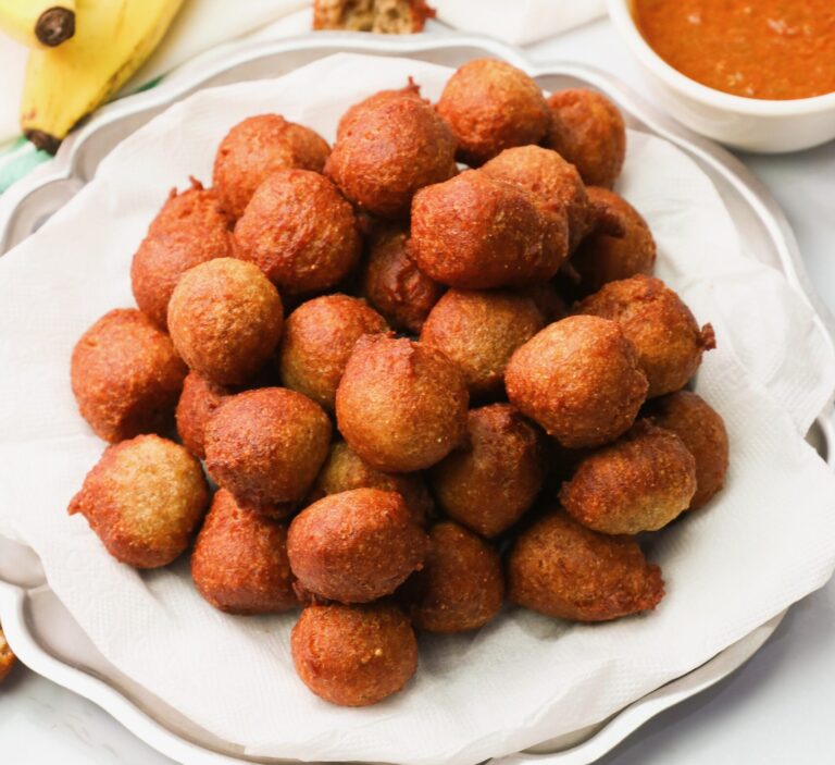 A plateful of soul-satisfying banana fritters