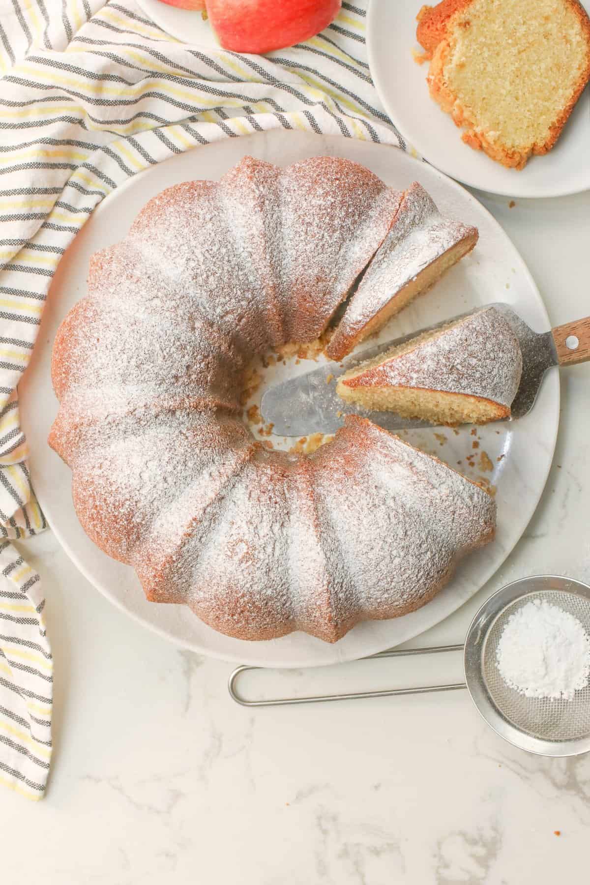 Gorgeous and insanely moist cold oven pound cake