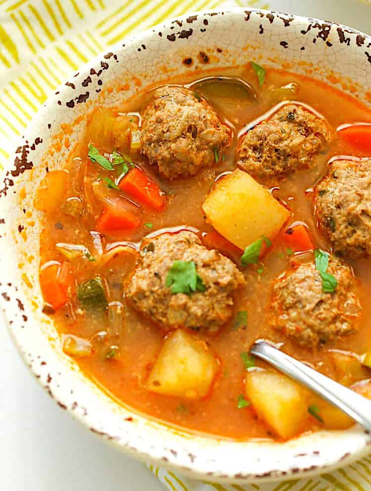 Providing freshly made Alboondy gas soup