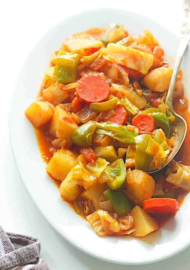 Spooning up soul satisfying Ethiopian cabbage or atakilt wat