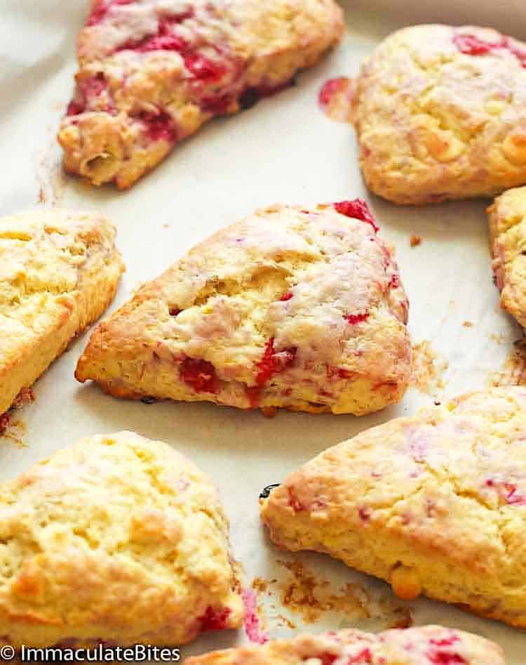Raspberry scones with white chocolate fresh from the oven and ready to enjoy