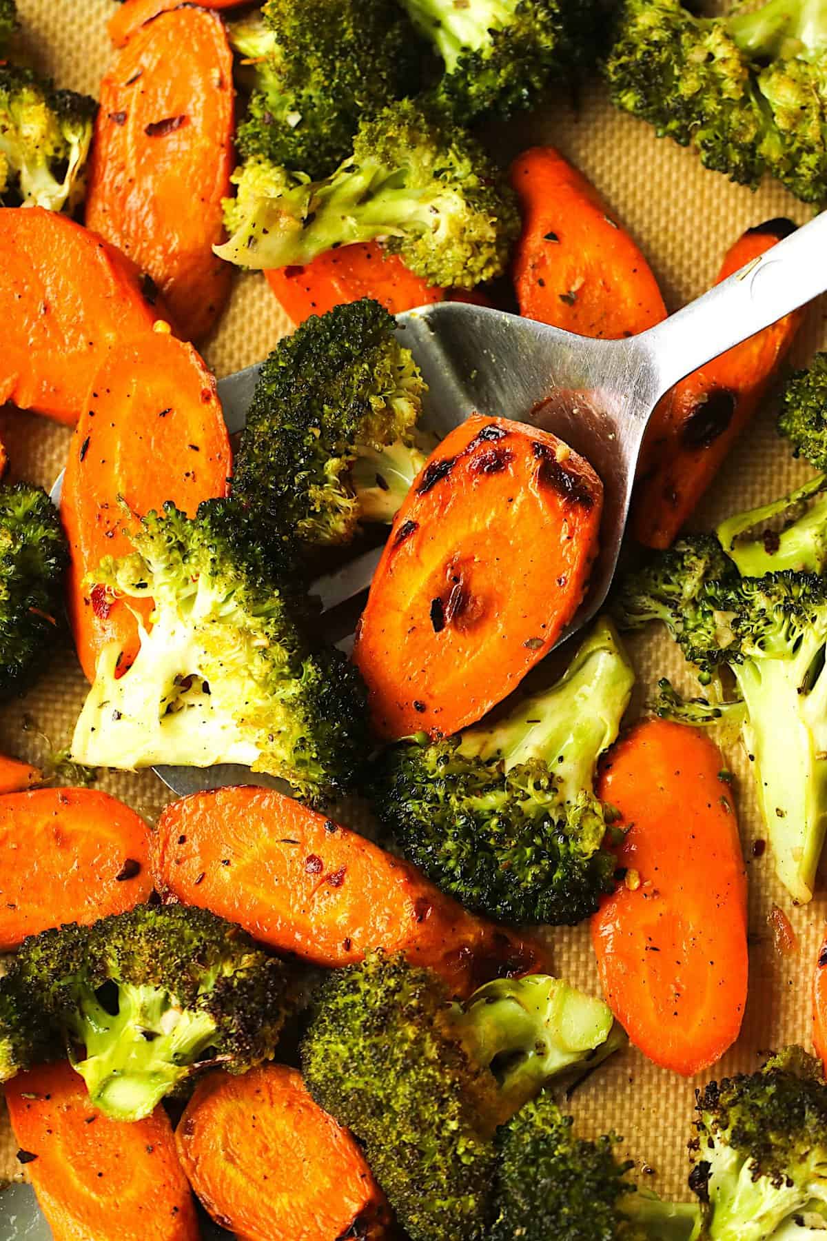 Finished product of aromatic roasted broccoli and carrots