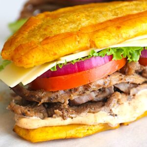 Ready to dive into an amazing Puerto Rican jibarito
