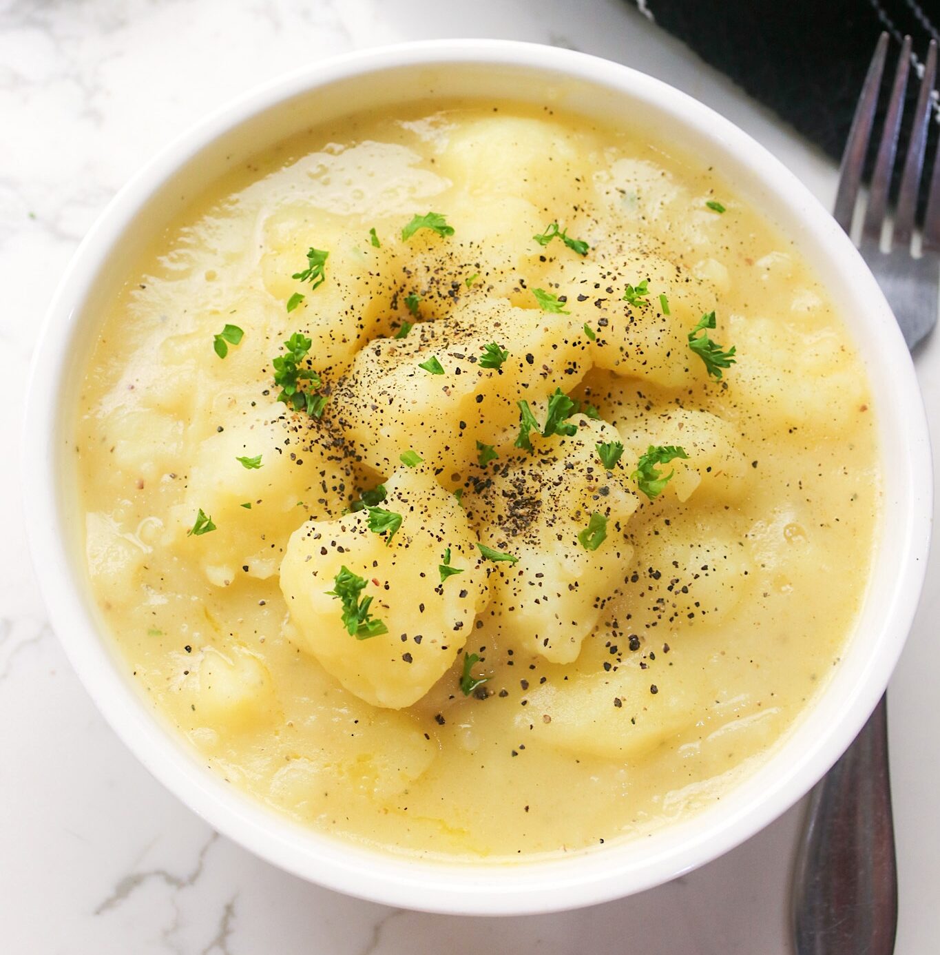 Serving up a delicious bowl of stewed potatoes