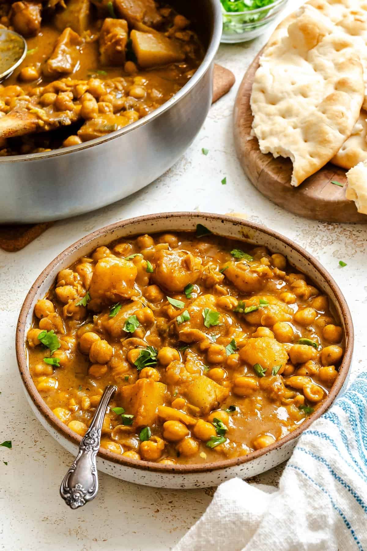 Serve this amazing vegan curry with flatbread for a great comfort food meal.