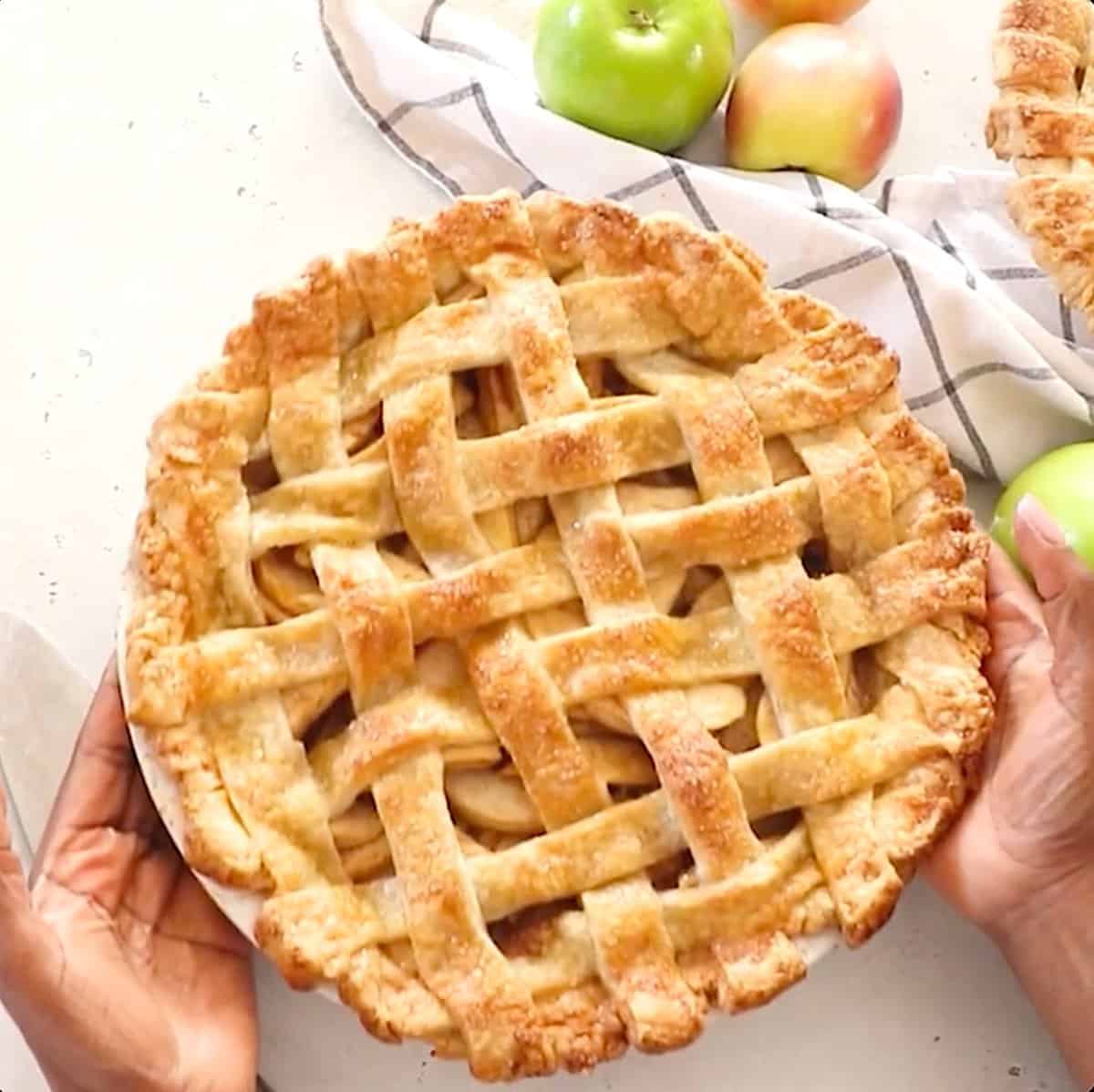 Freshly bake apple pie ready to comfort your soul.